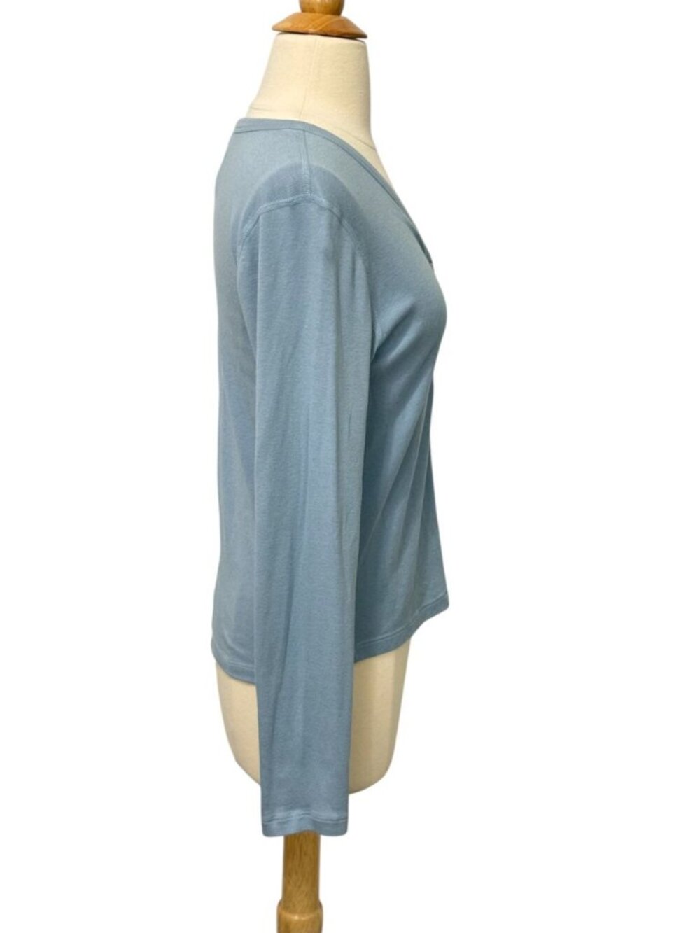 ANR+ Presented By Alp N Rock Women’s Light Blue Henley Long Sleeve Top Size M - Picture 4 of 9